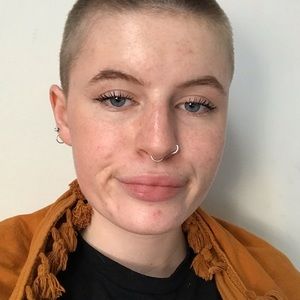 Meet your Posher, Zoe